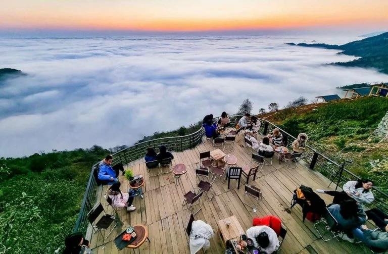 SĂN MÂY TÀ XÙA – THẢO NGUYÊN – TÀ XÙA ECOLODGE  2N1Đ